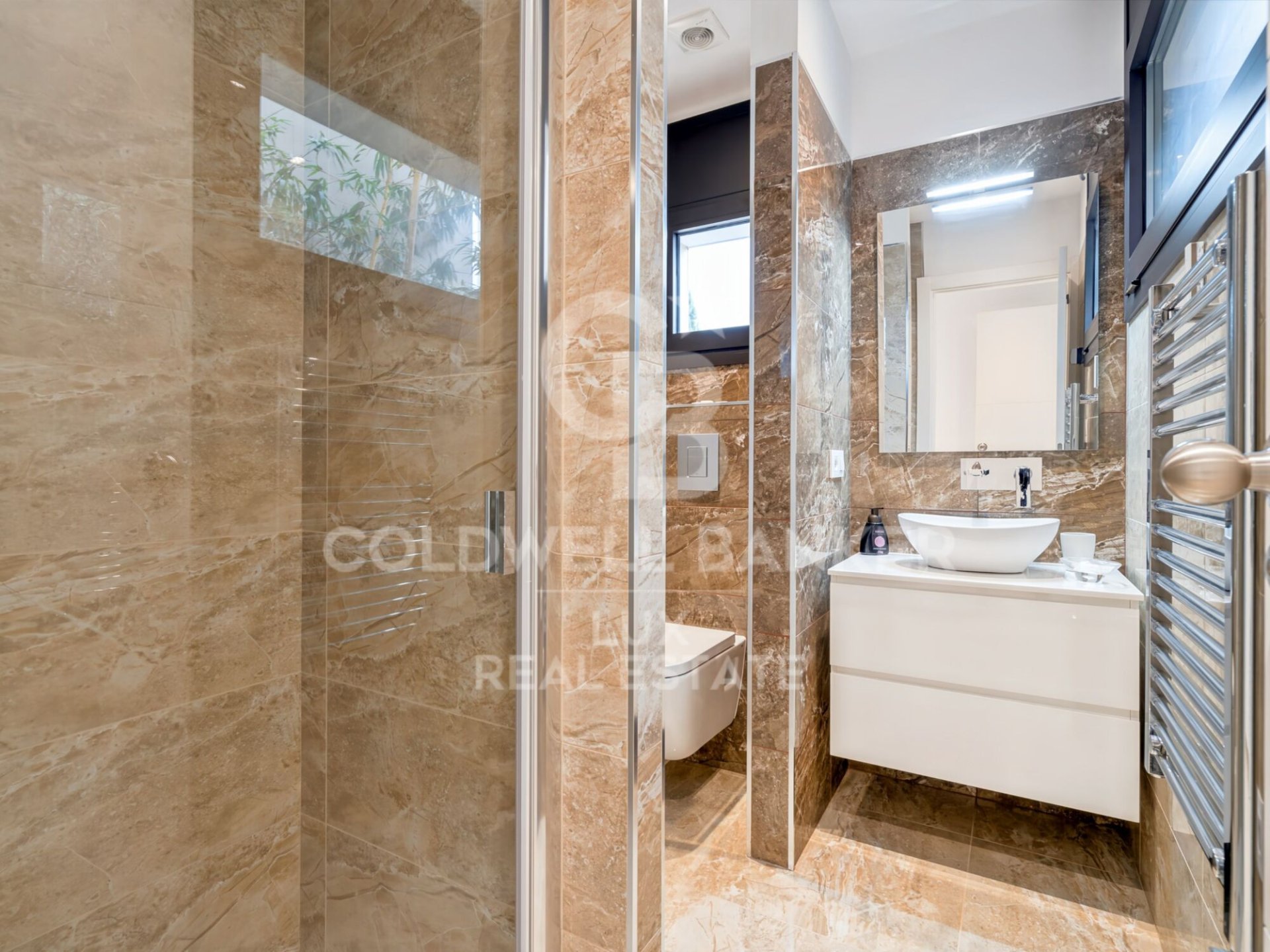 Villa i Roses, Girona, Spanien 9 sovrum, 1084 kvm. Nr. 156946