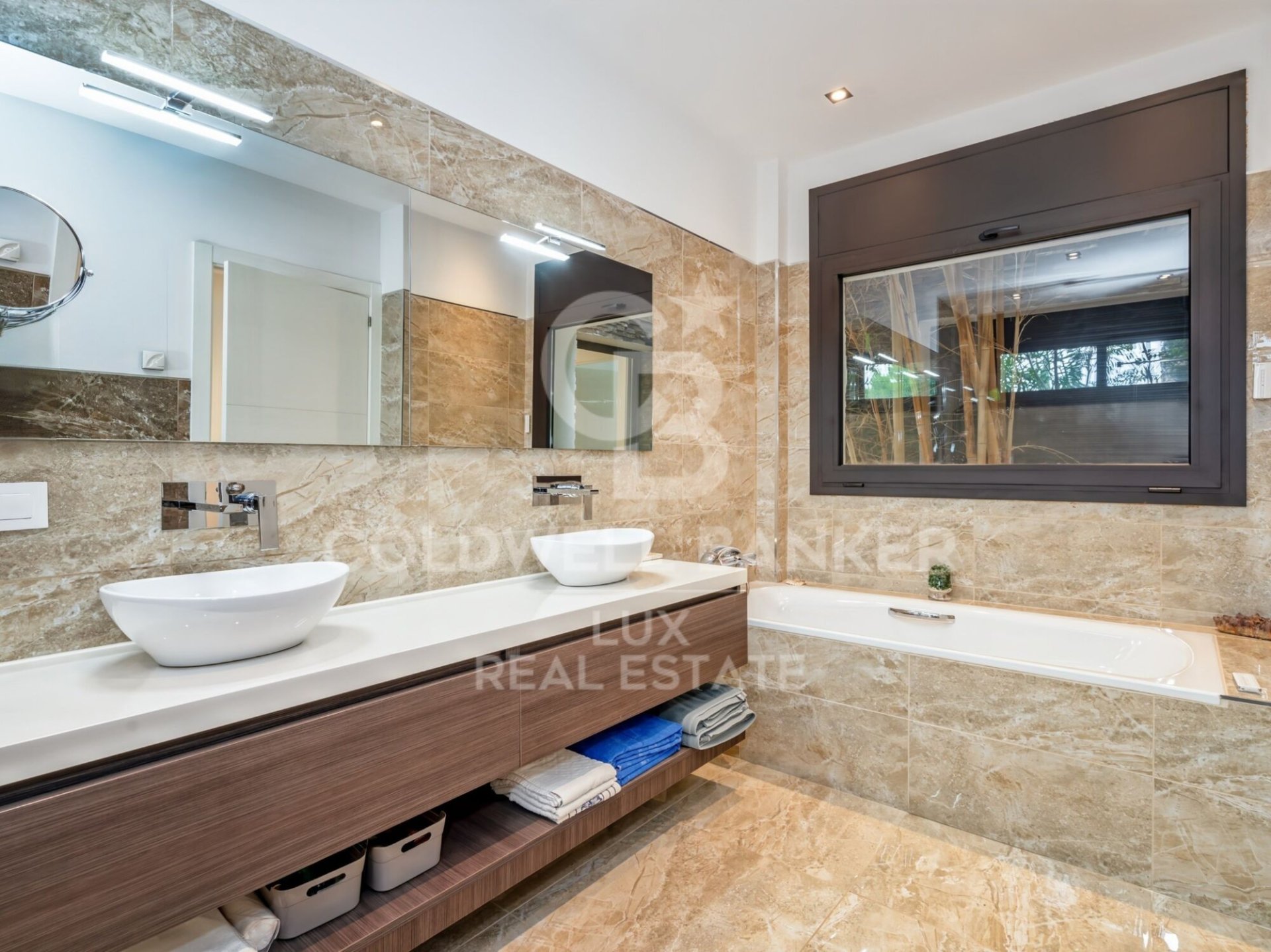 Villa i Roses, Girona, Spanien 9 sovrum, 1084 kvm. Nr. 156946
