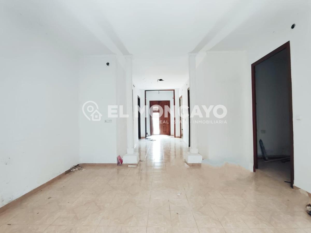 House à Daya Nueva, Alicante, Espagne 5 chambres, 227 m2 No. 149005