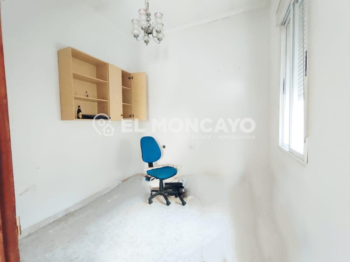 House à Daya Nueva, Alicante, Espagne 5 chambres, 227 m2 No. 149005