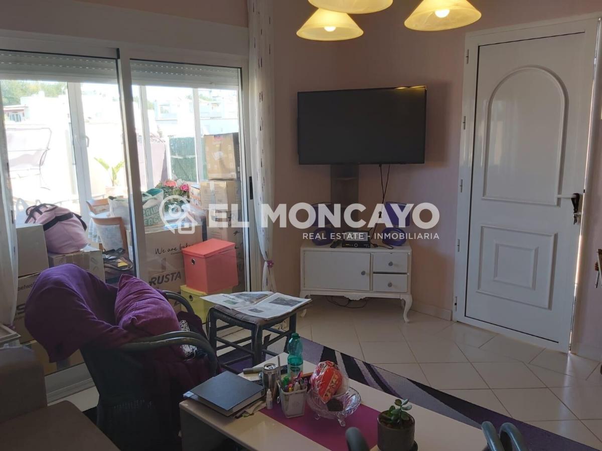 Villa in Alicante, Spain 2 bedrooms, 76 sq.m. No. 149002