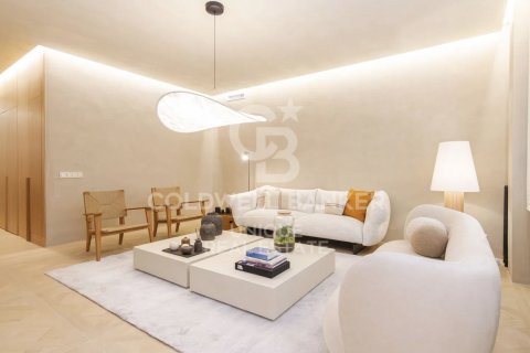 Huoneisto Madrid, Espanja 2 makuuhuonetta, 134 m2 No. 157734