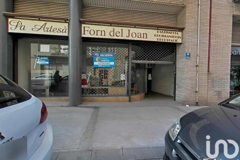 Commercial property in Balaguer, Lleida, Spain 5 bedrooms, 215 sq.m. No. 186104