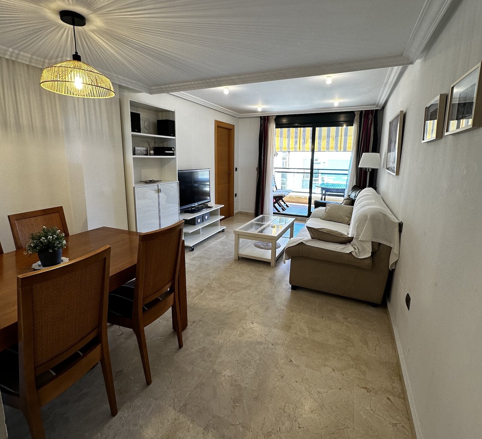 Huoneisto Guardamar del Segura, Alicante, Espanja 2 makuuhuonetta, 78 m2 No. 147318