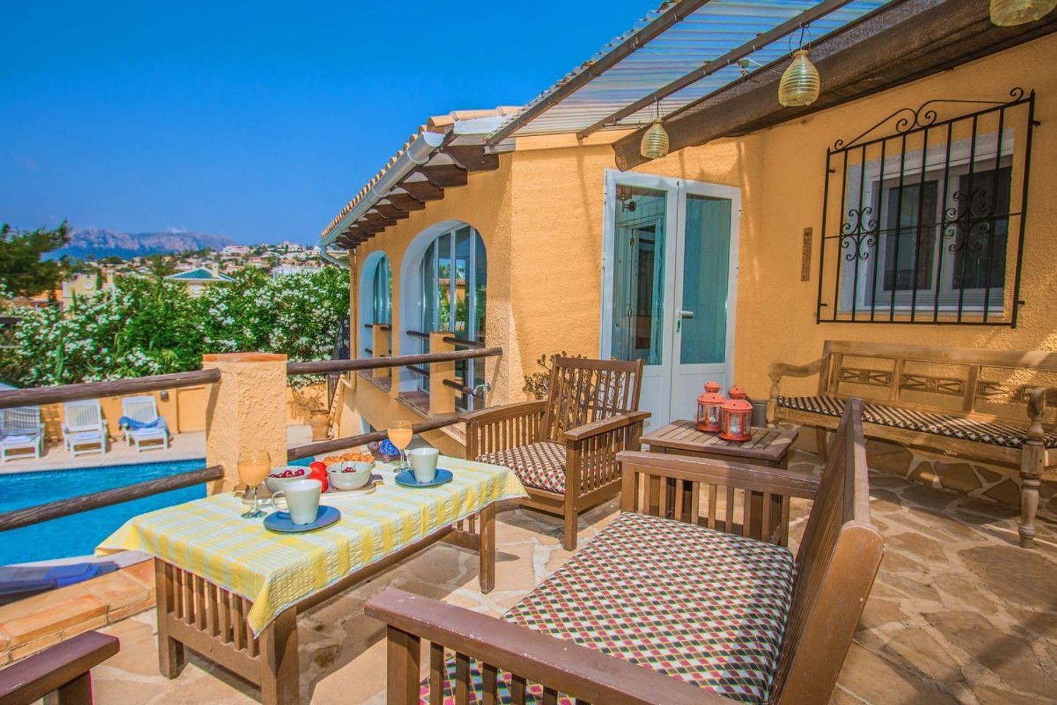 Villa i Calpe, Alicante, Spanien 3 sovrum, 160 kvm. Nr. 180900