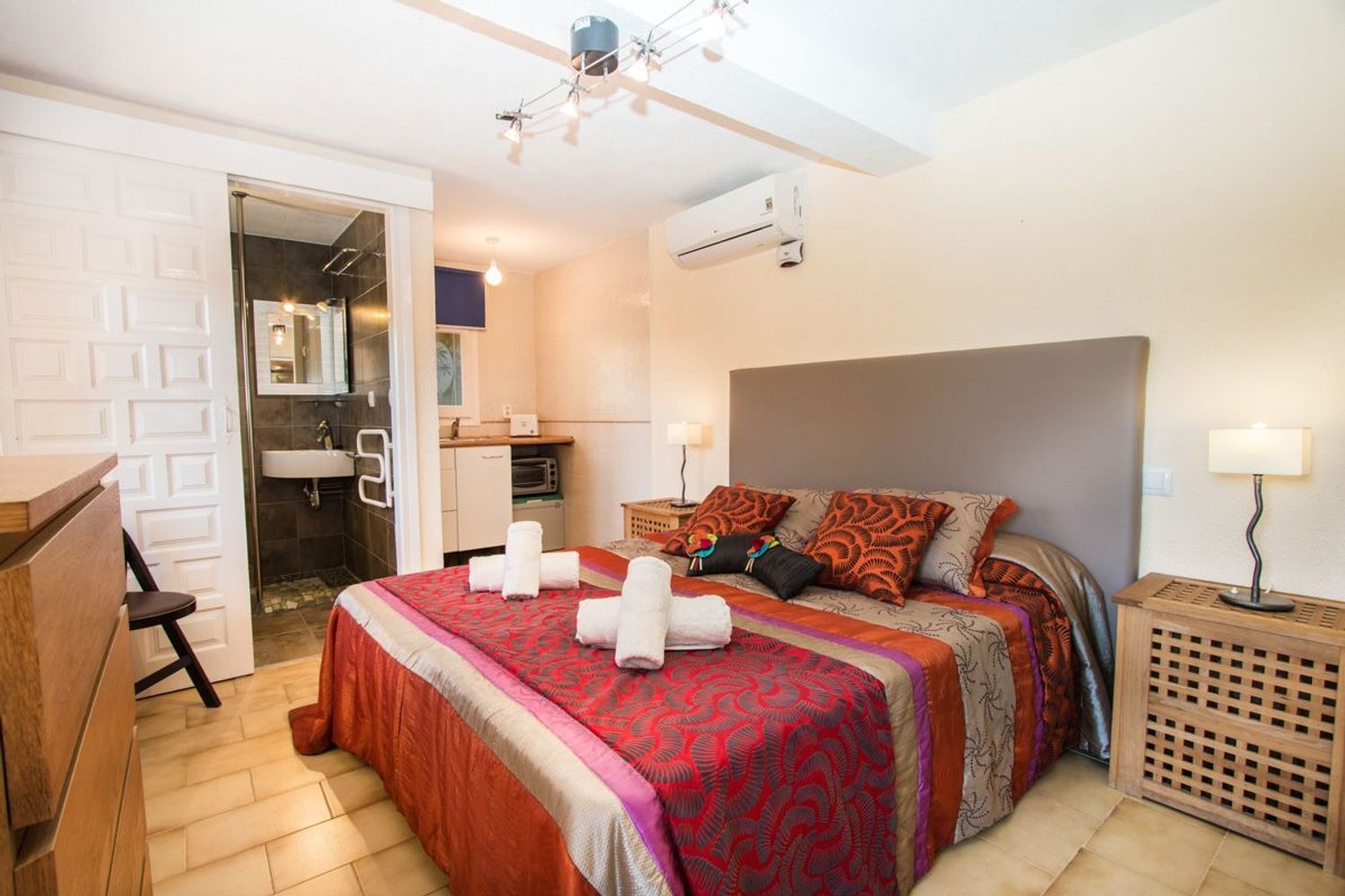 Villa i Calpe, Alicante, Spanien 3 sovrum, 160 kvm. Nr. 180900