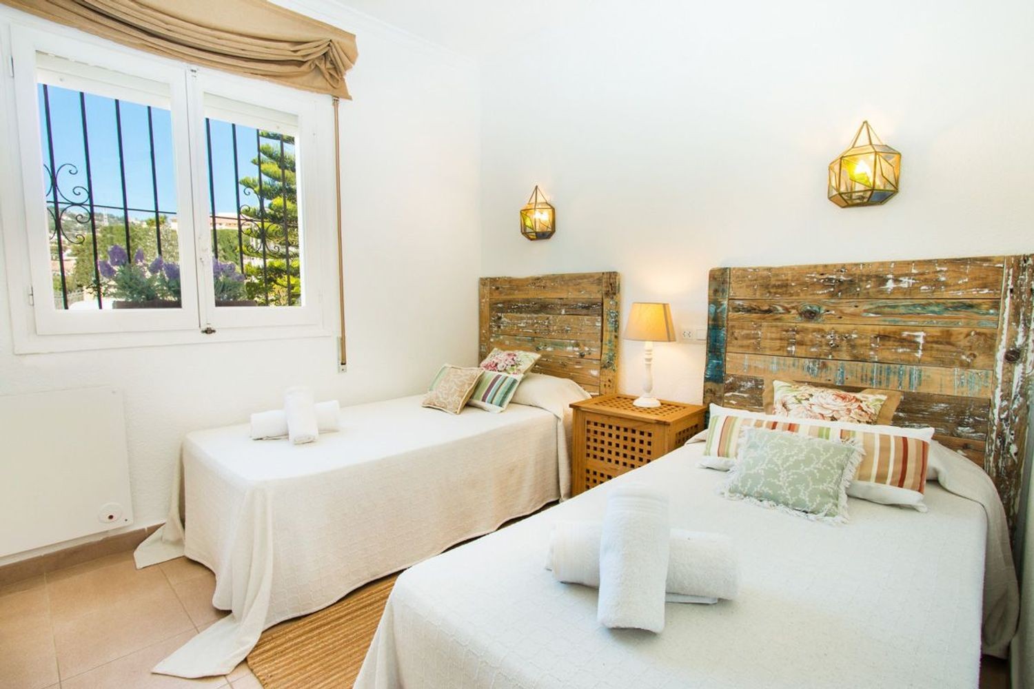 Villa i Calpe, Alicante, Spanien 3 sovrum, 160 kvm. Nr. 180900