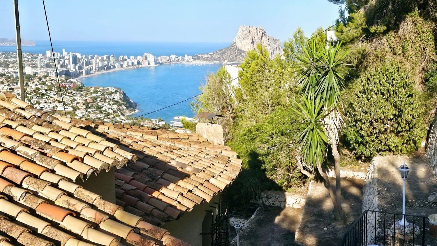 Villa i Calpe, Alicante, Spanien 3 sovrum, 163 kvm. Nr. 180901