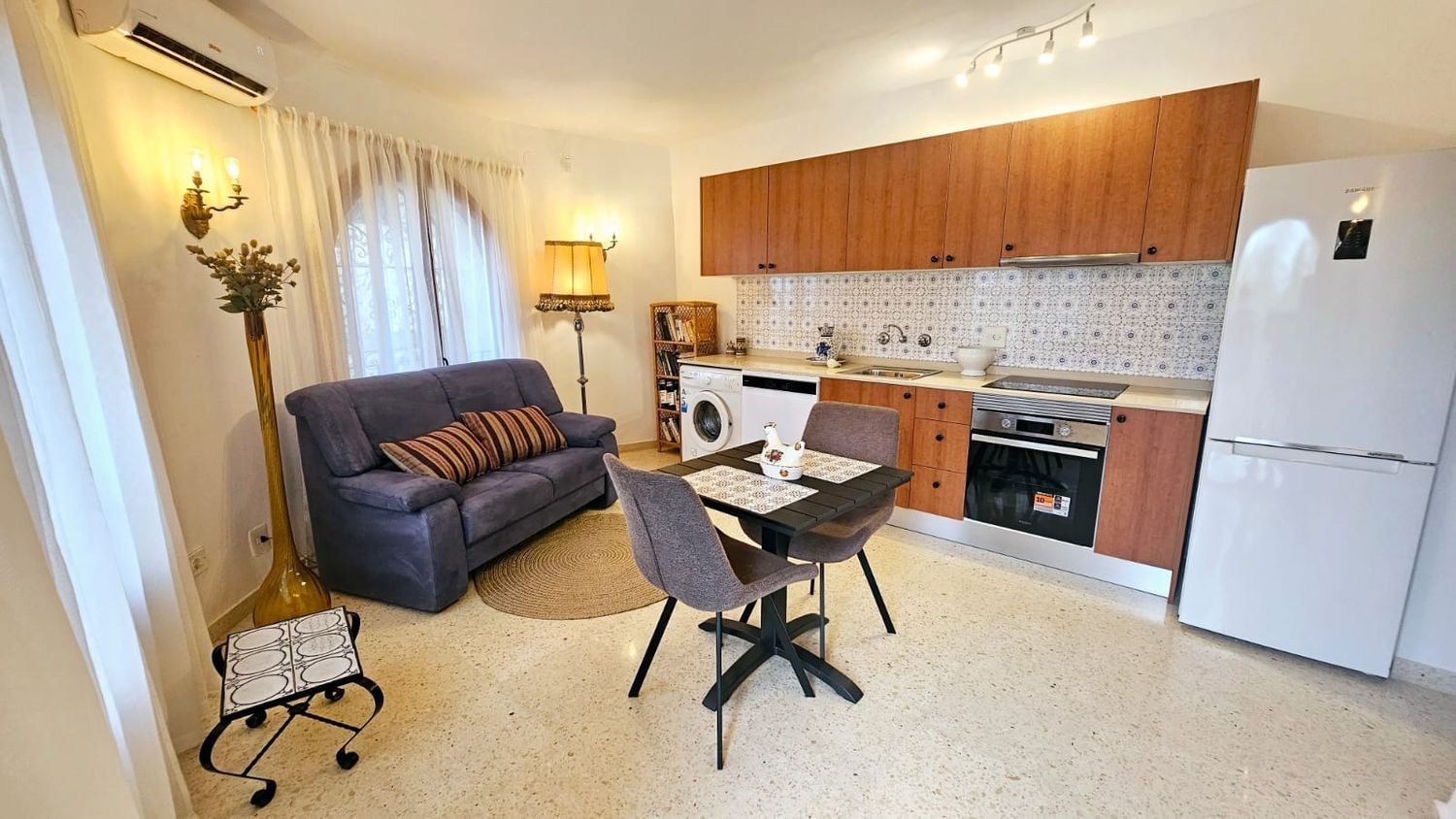 Villa i Calpe, Alicante, Spanien 3 sovrum, 163 kvm. Nr. 180901