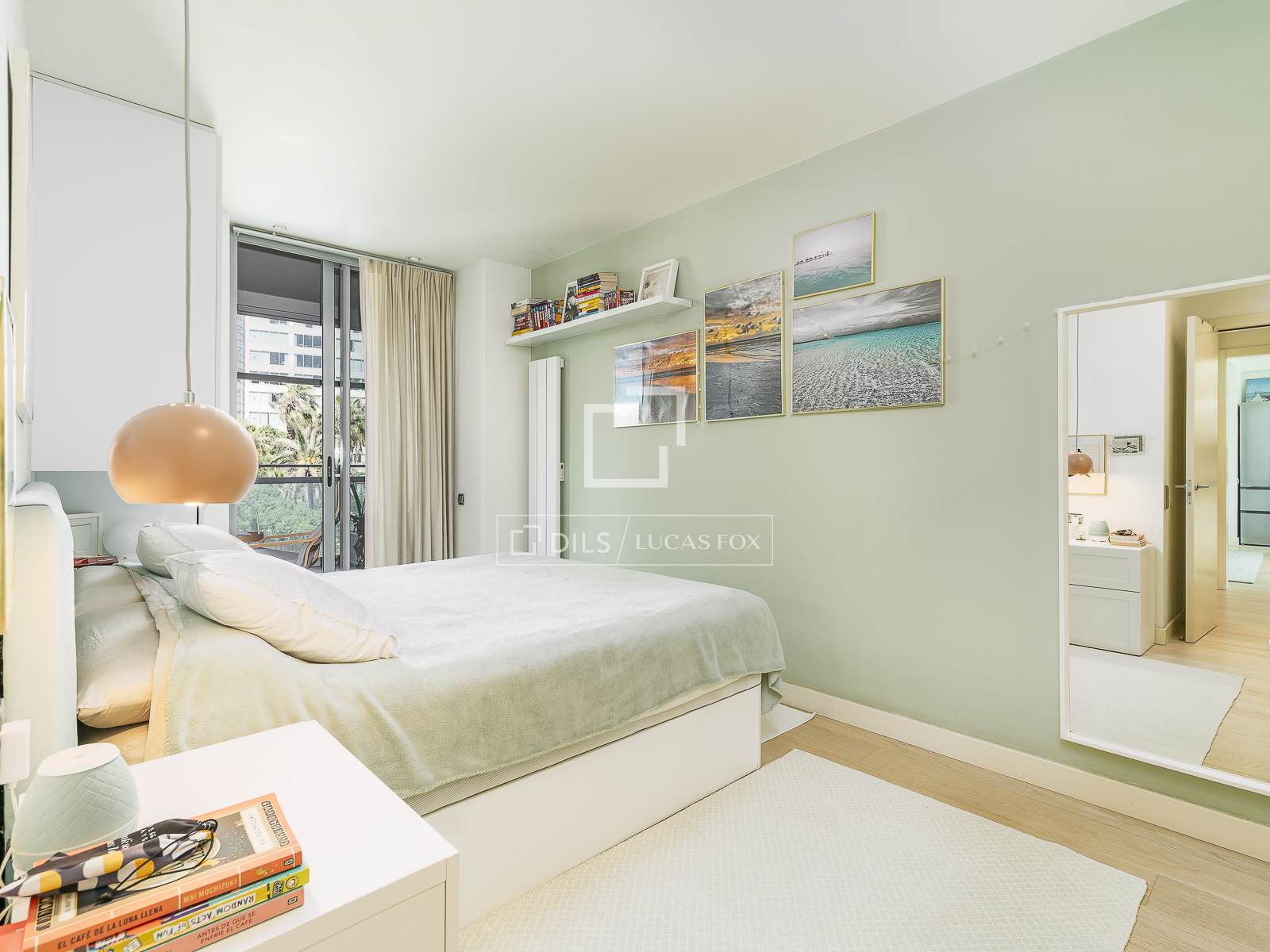 Wohnung in Barcelona, Spanien 2 Schlafzimmer, 82 m2 Nr. 167978