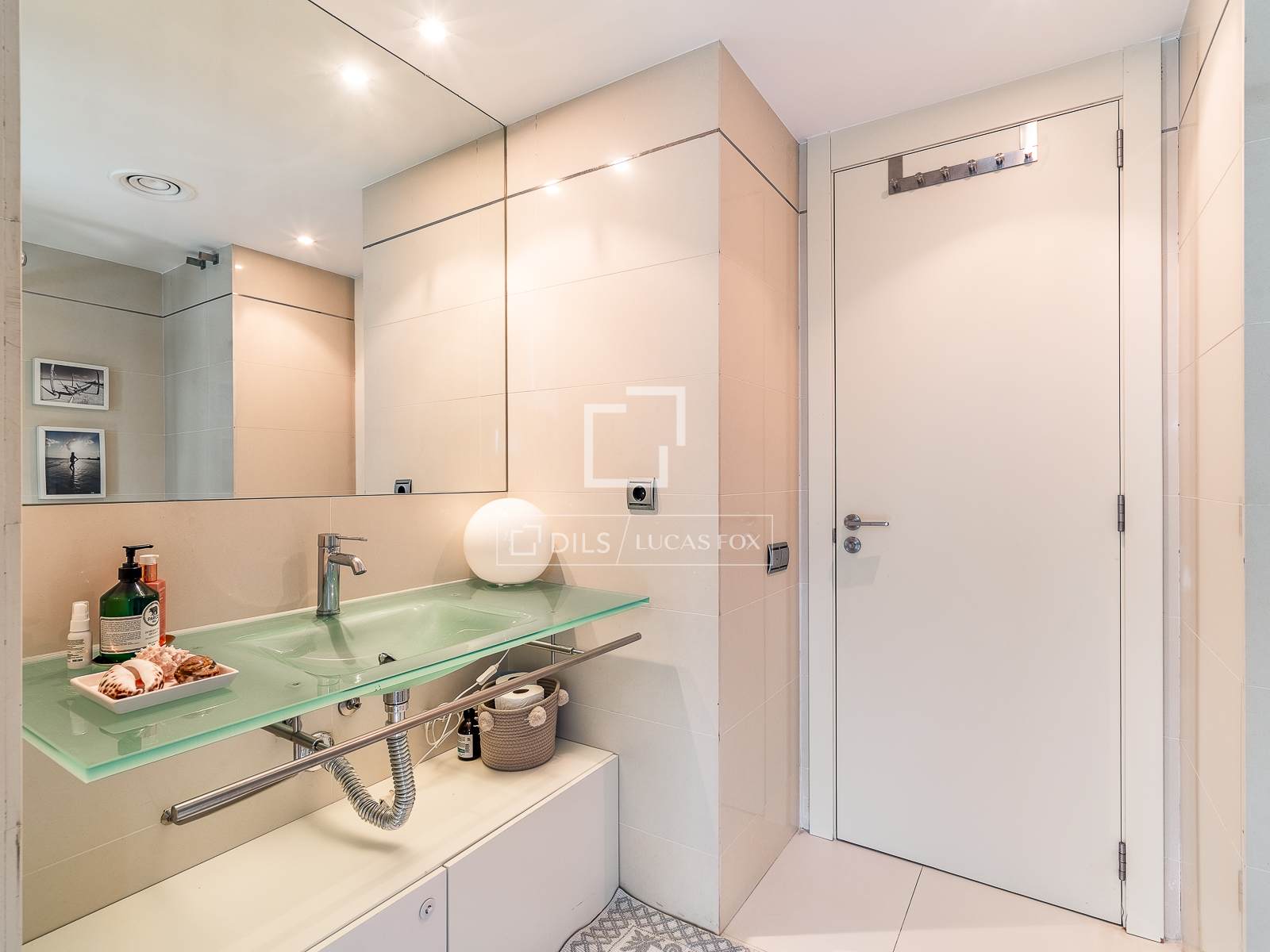 Wohnung in Barcelona, Spanien 2 Schlafzimmer, 82 m2 Nr. 167978