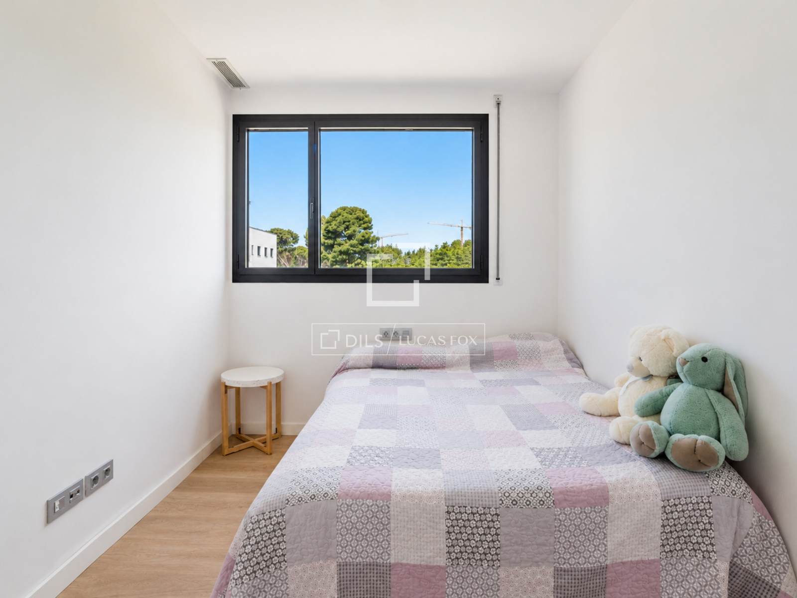 Villa i Sitges, Barcelona, Spanien 4 sovrum, 175 kvm. Nr. 167973