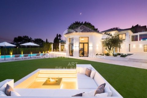 Huvila Marbella, Malaga, Espanja 5 makuuhuonetta, 553 m2 No. 158259