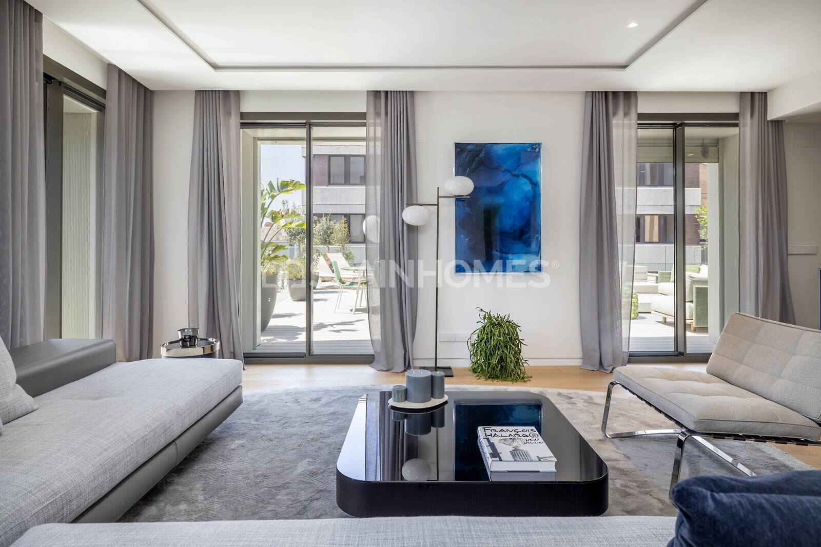 Apartment à Barcelona, Espagne 1 chambre, 64 m2 No. 142679