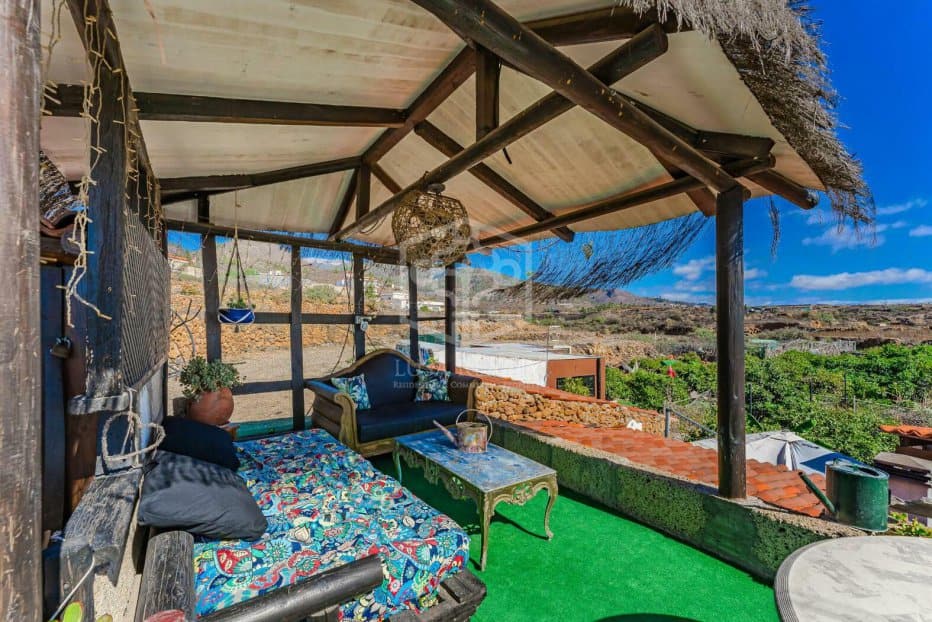Commercial property in San Miguel de Abona, Tenerife, Spain 13 bedrooms, 893 sq.m. No. 168291