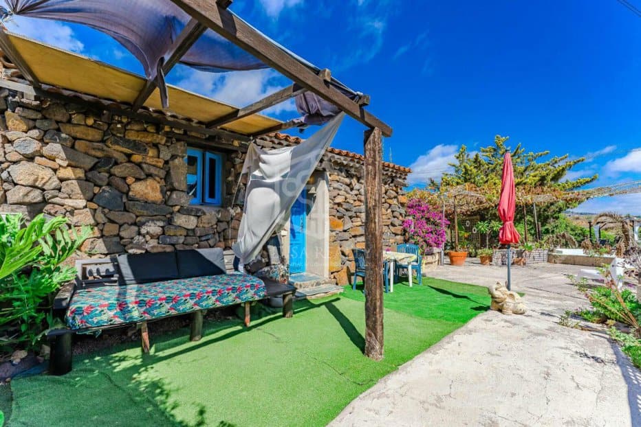 Commercial property in San Miguel de Abona, Tenerife, Spain 13 bedrooms, 893 sq.m. No. 168291