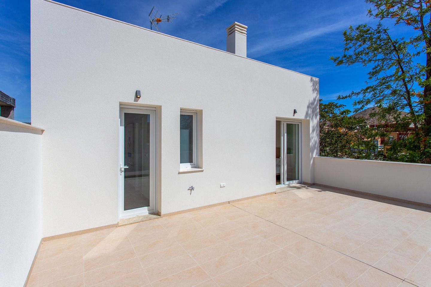 Huvila Hondon De Las Nieves, Alicante, Espanja 3 makuuhuonetta, 230 m2 No. 99205
