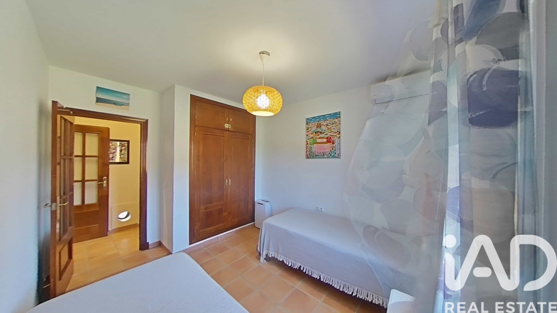 House à Chiclana de la Frontera, Cadiz, Espagne 3 chambres, 207 m2 No. 188376