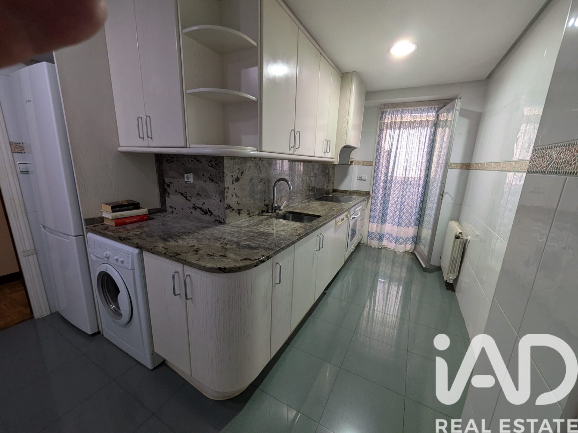 Dzīvoklis Madrid, Spānijā 3 istabas, 118 m2 Nr. 188374