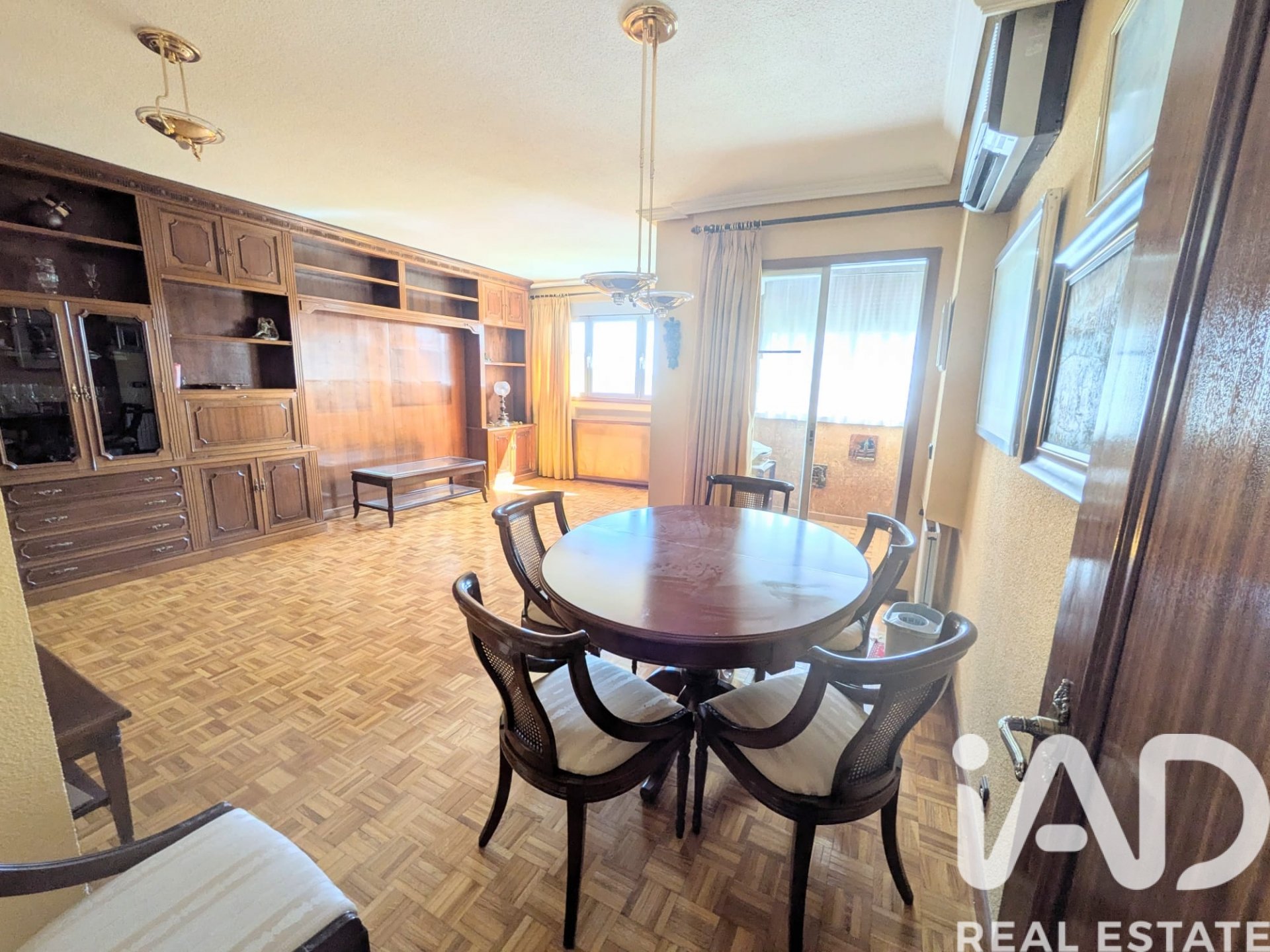Dzīvoklis Madrid, Spānijā 3 istabas, 118 m2 Nr. 188374