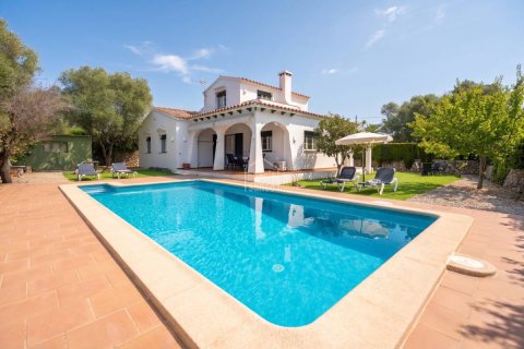 Talo Es Castell, Menorca, Espanja 3 makuuhuonetta, 162 m2 No. 195911