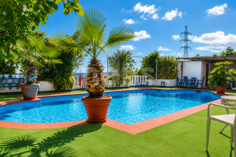 Villa i Tenerife, Spanien 5 sovrum, 460 kvm. Nr. 195907
