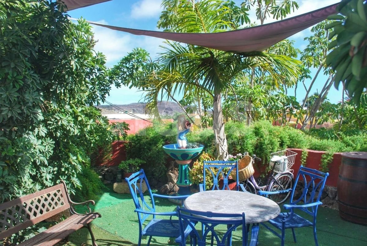 Villa i Tenerife, Spanien 5 sovrum, 460 kvm. Nr. 195907