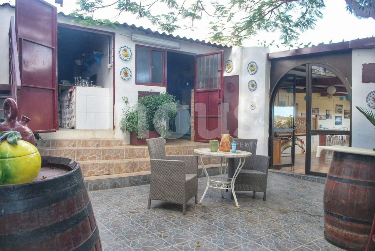 Villa i Tenerife, Spanien 5 sovrum, 460 kvm. Nr. 195907