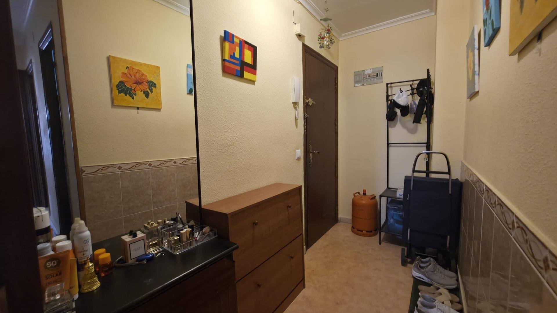 Huoneisto Torrevieja, Alicante, Espanja 3 makuuhuonetta, 86 m2 No. 183098