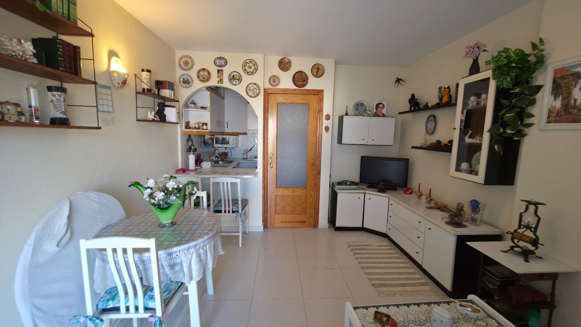 Appartamento a Torrevieja, Alicante, Spagna 1 camera da letto, 55 mq. N° 183093