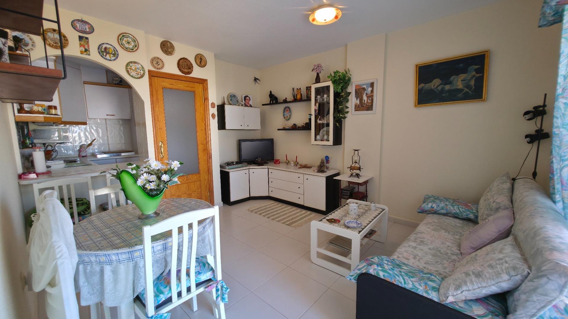Appartamento a Torrevieja, Alicante, Spagna 1 camera da letto, 55 mq. N° 183093