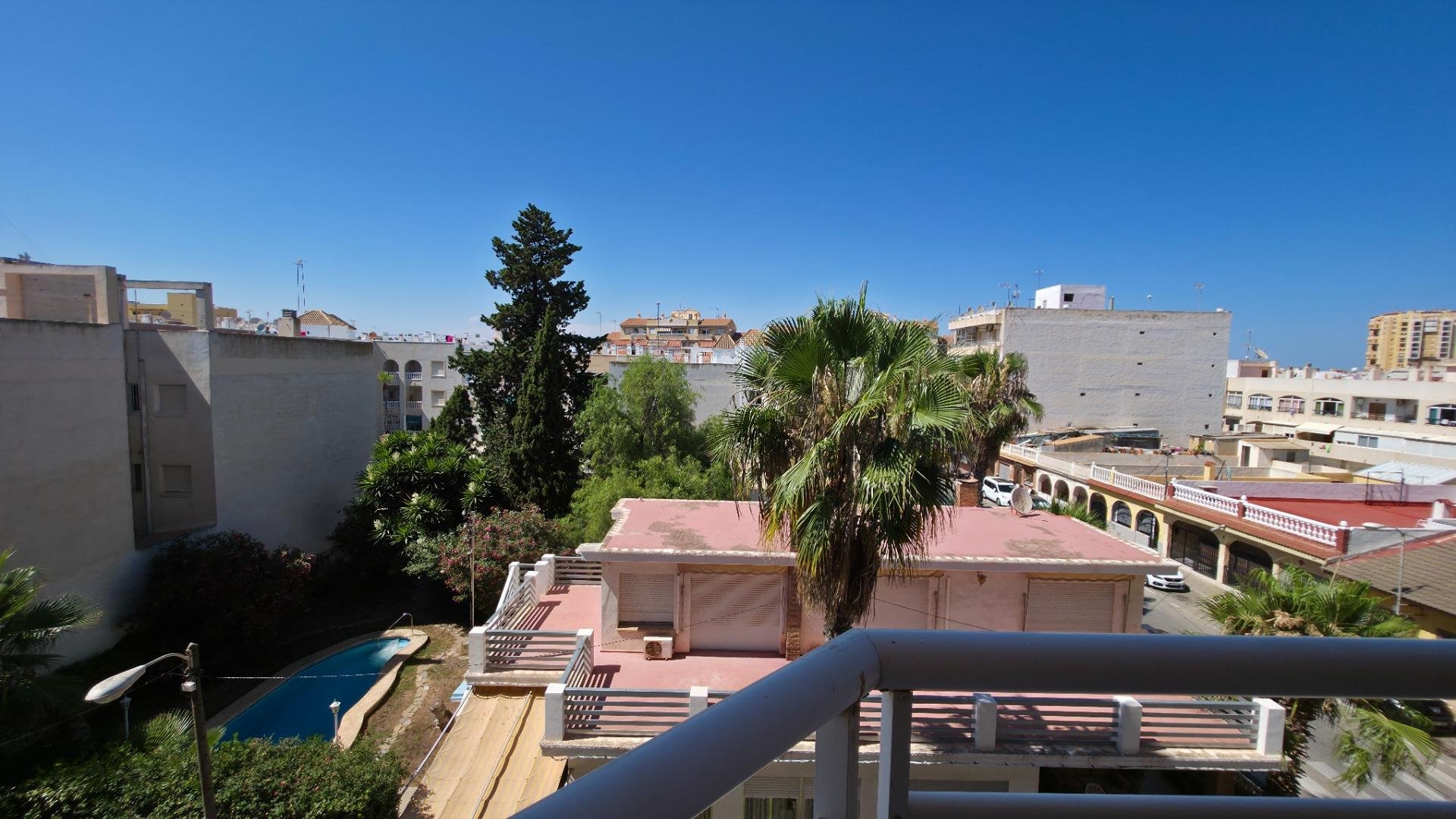 Appartamento a Torrevieja, Alicante, Spagna 1 camera da letto, 55 mq. N° 183093