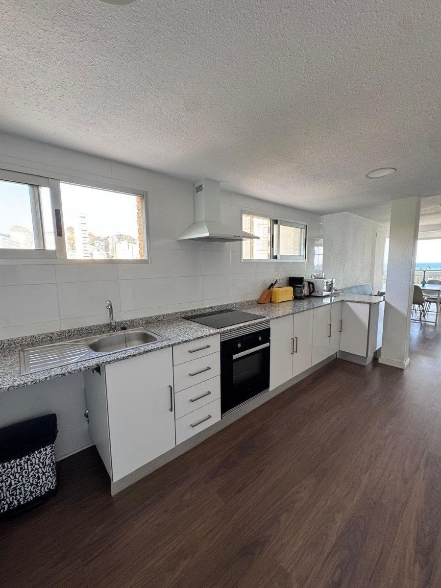 Lägenhet i Benidorm, Alicante, Spanien 2 sovrum, 87 kvm. Nr. 143239