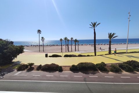 Apartment in Benidorm, Alicante, Spain 2 bedrooms, 66 sq.m. No. 143238