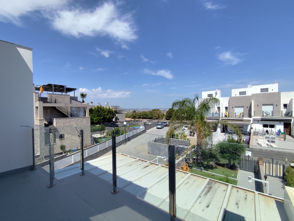 Townhouse in Torrevieja, Alicante, Spanien 4 Schlafzimmer, 189 m2 Nr. 196153