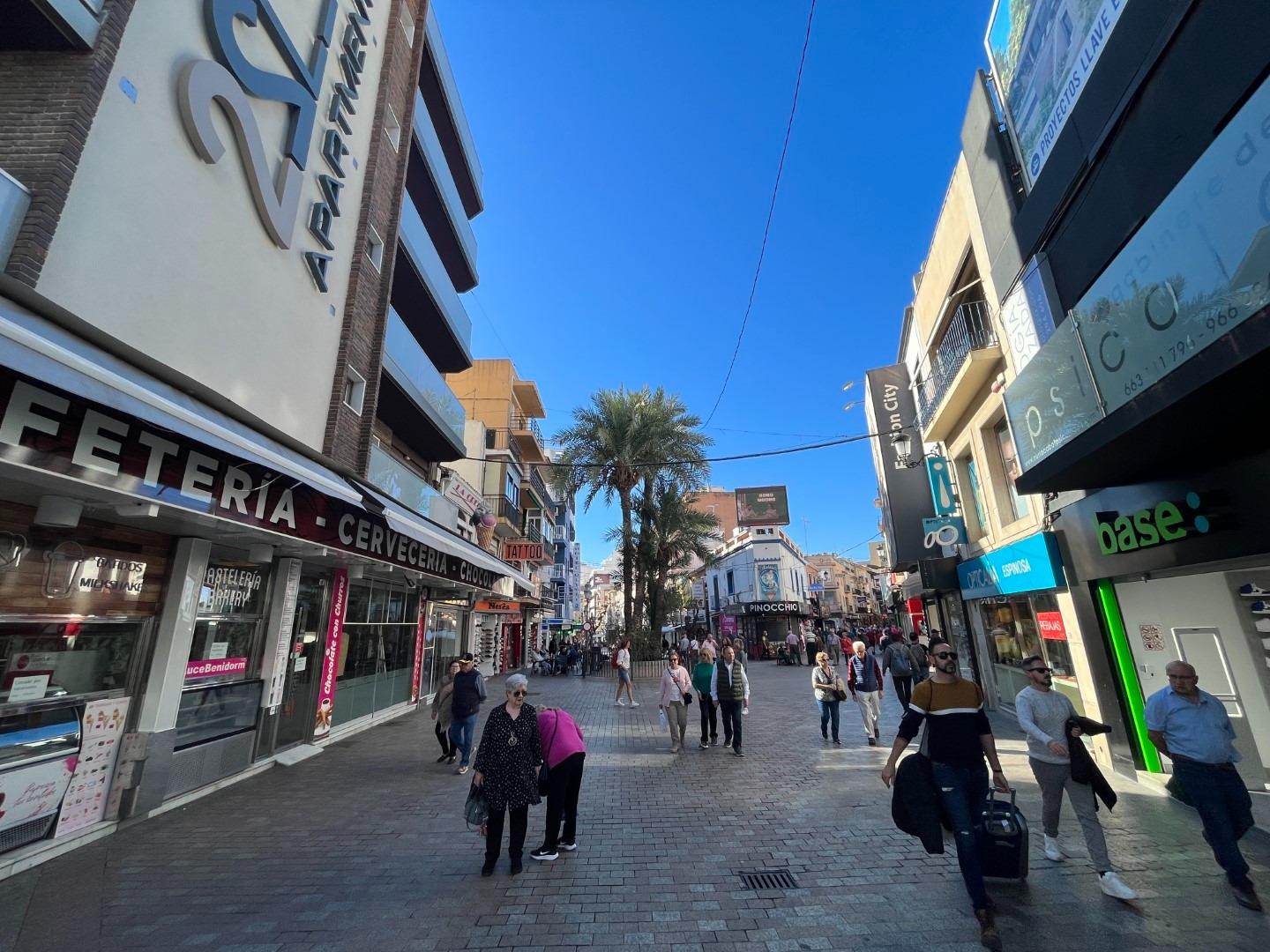 Kommersiell fastighet i Benidorm, Alicante, Spanien 347 kvm. Nr. 165310