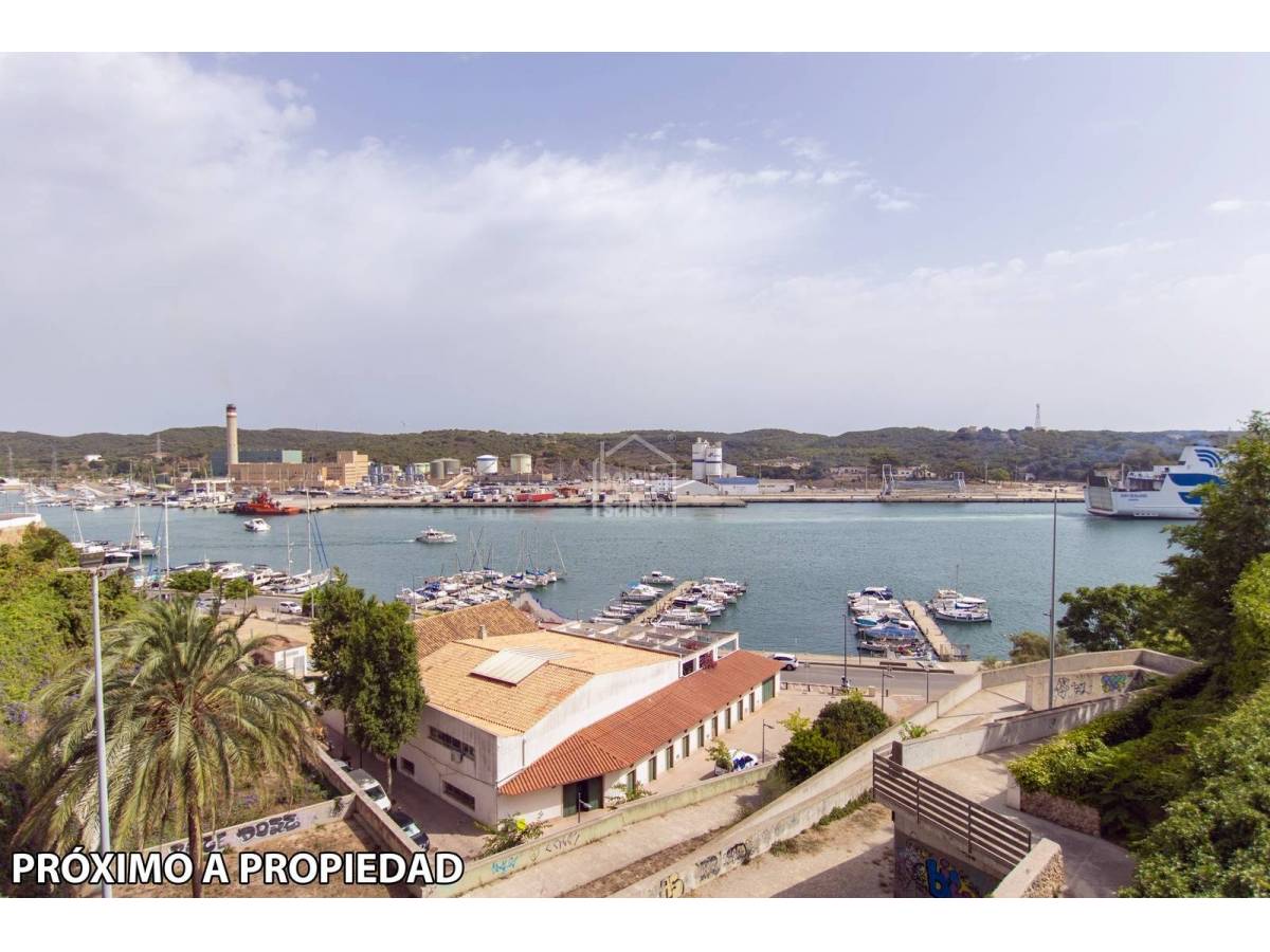 Townhouse in Mahon, Menorca, Spain 4 bedrooms, 260 sq.m. No. 177890