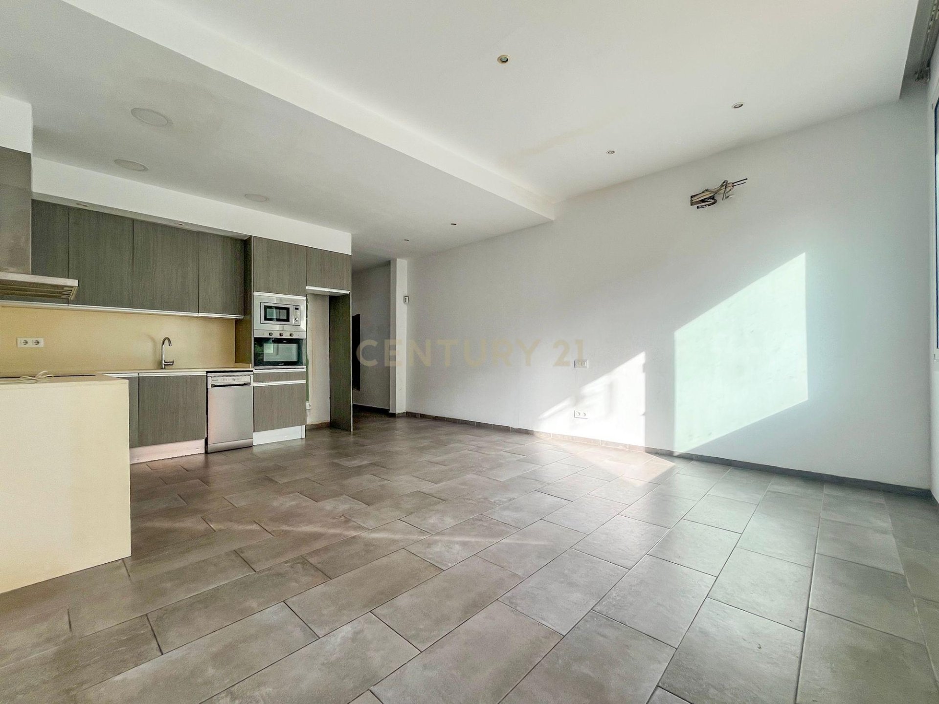 Apartament w Badalona, Barcelona, Hiszpania 3 sypialnie, 105 mkw. nr 196029