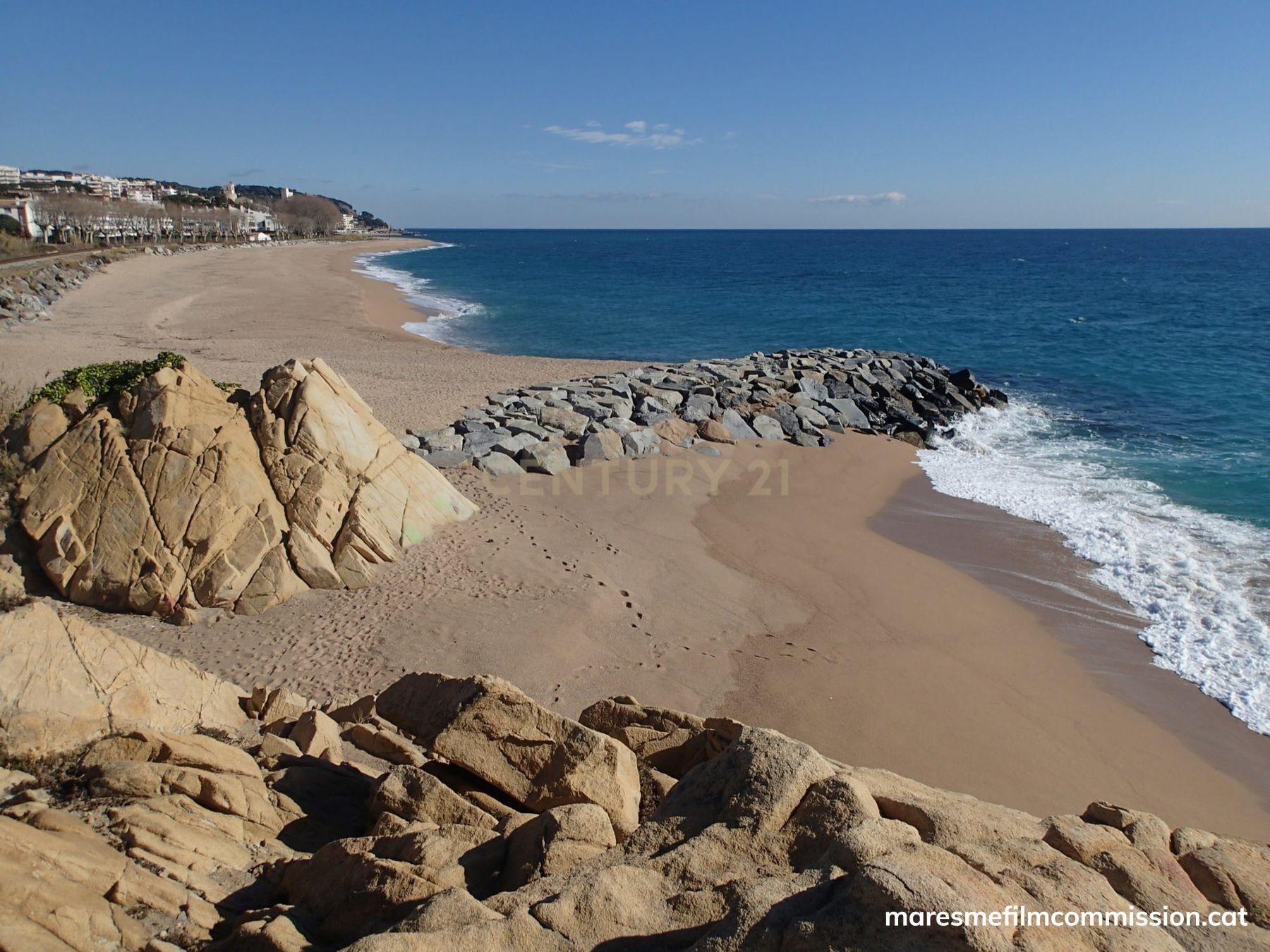Talo Sant Pol de Mar, Barcelona, Espanja 4 makuuhuonetta, 270 m2 No. 196025