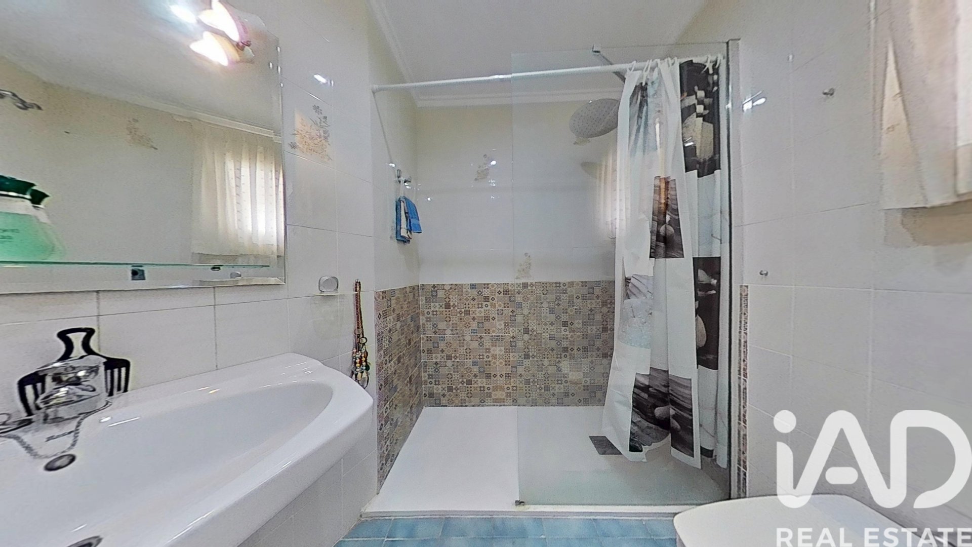 Apartment in Elche, Alicante, Spain 3 bedrooms, 113 sq.m. No. 173267