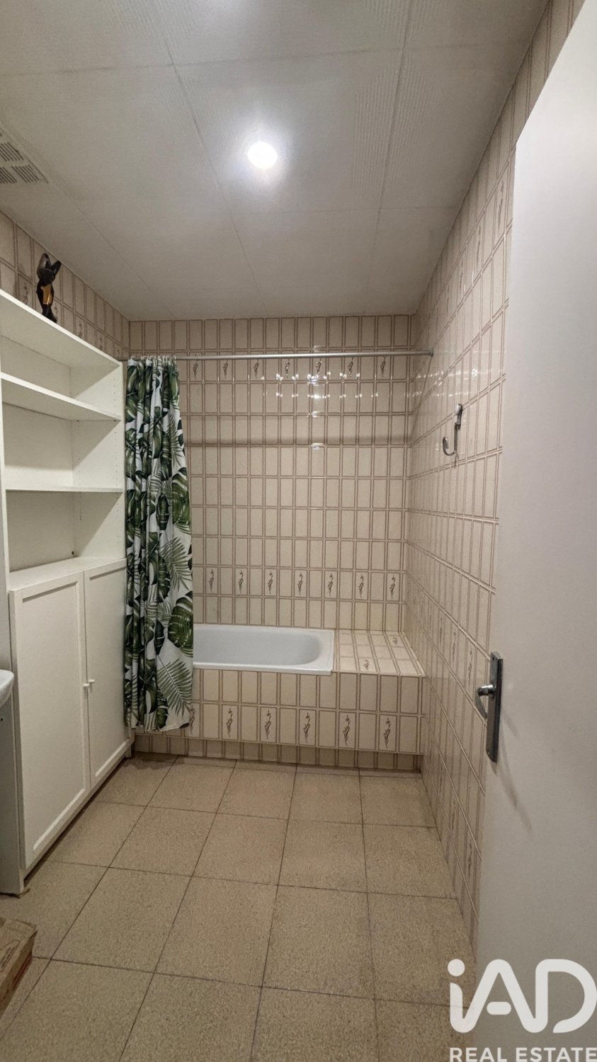 Wohnung in Barcelona, Spanien 2 Schlafzimmer, 78 m2 Nr. 173263