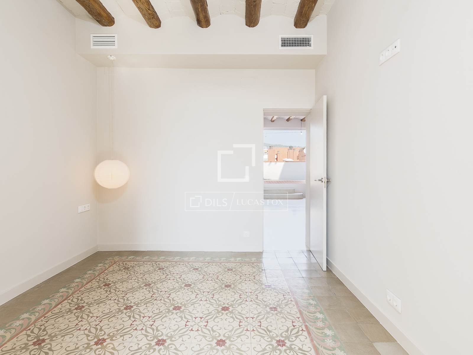 Penthouse w Barcelona, Hiszpania 2 sypialnie, 58 mkw. nr 194970