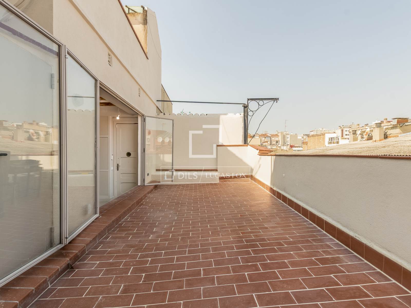 Penthouse w Barcelona, Hiszpania 2 sypialnie, 58 mkw. nr 194970