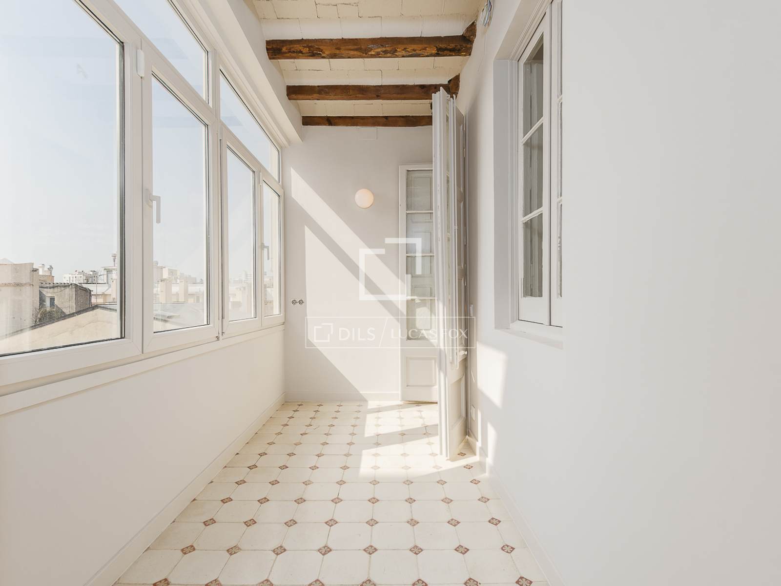 Penthouse w Barcelona, Hiszpania 2 sypialnie, 58 mkw. nr 194970