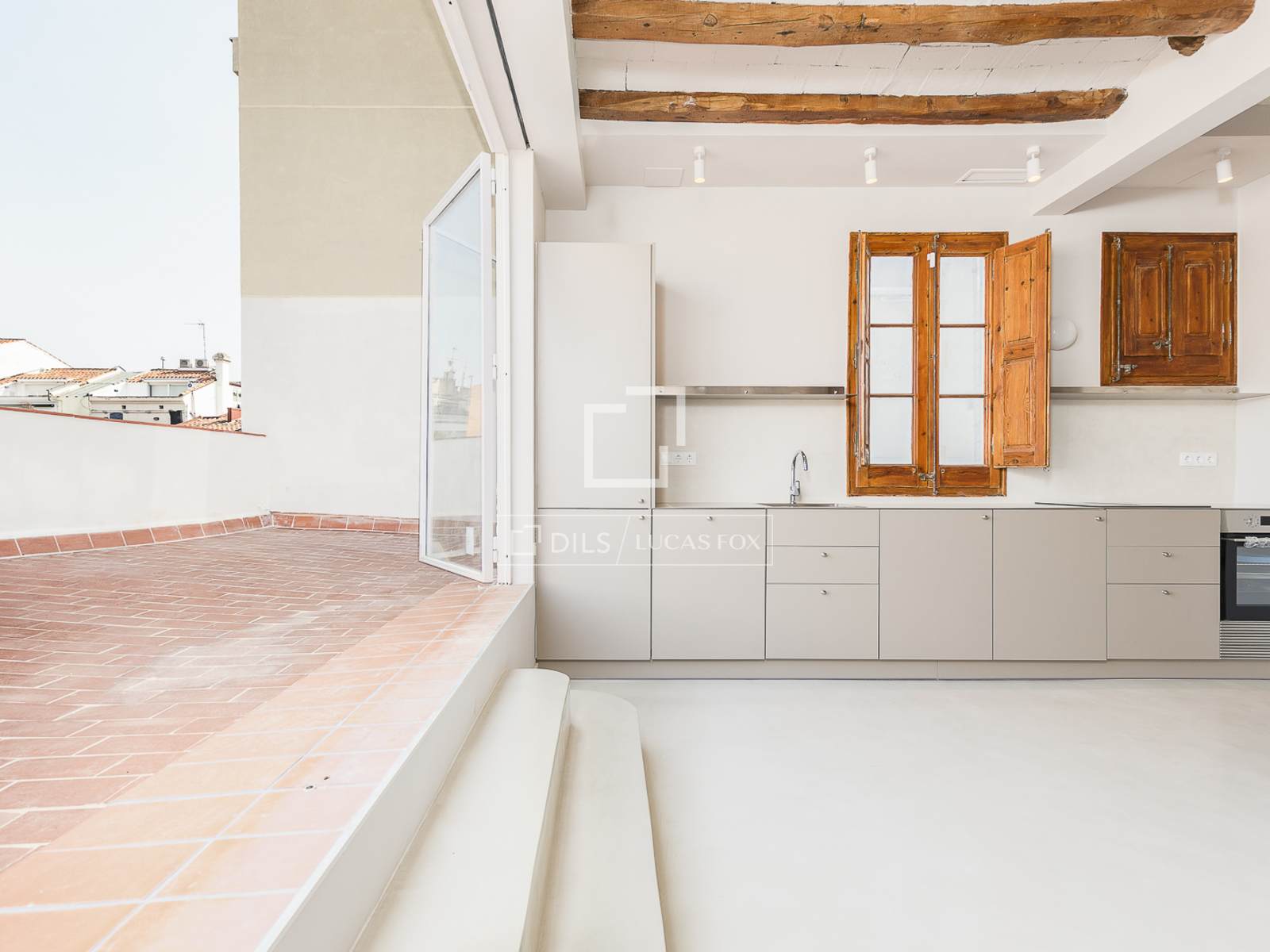 Penthouse w Barcelona, Hiszpania 2 sypialnie, 58 mkw. nr 194970