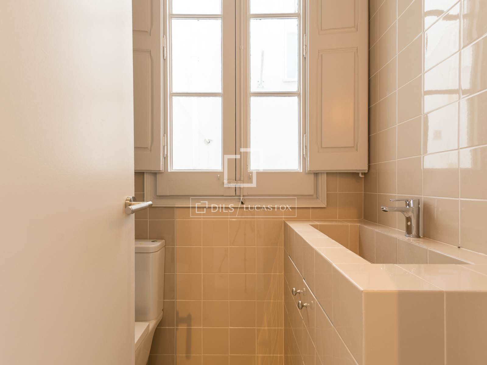 Penthouse w Barcelona, Hiszpania 2 sypialnie, 58 mkw. nr 194970
