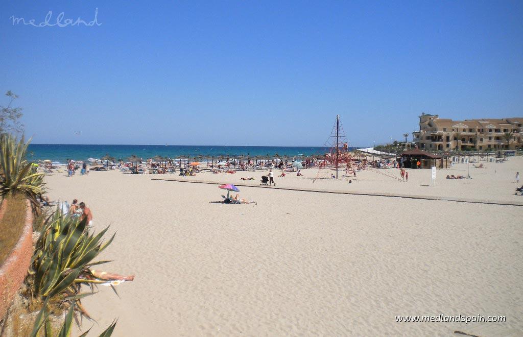 Villa in La Zenia, Alicante, Spain 3 bedrooms, 203 sq.m. No. 181847