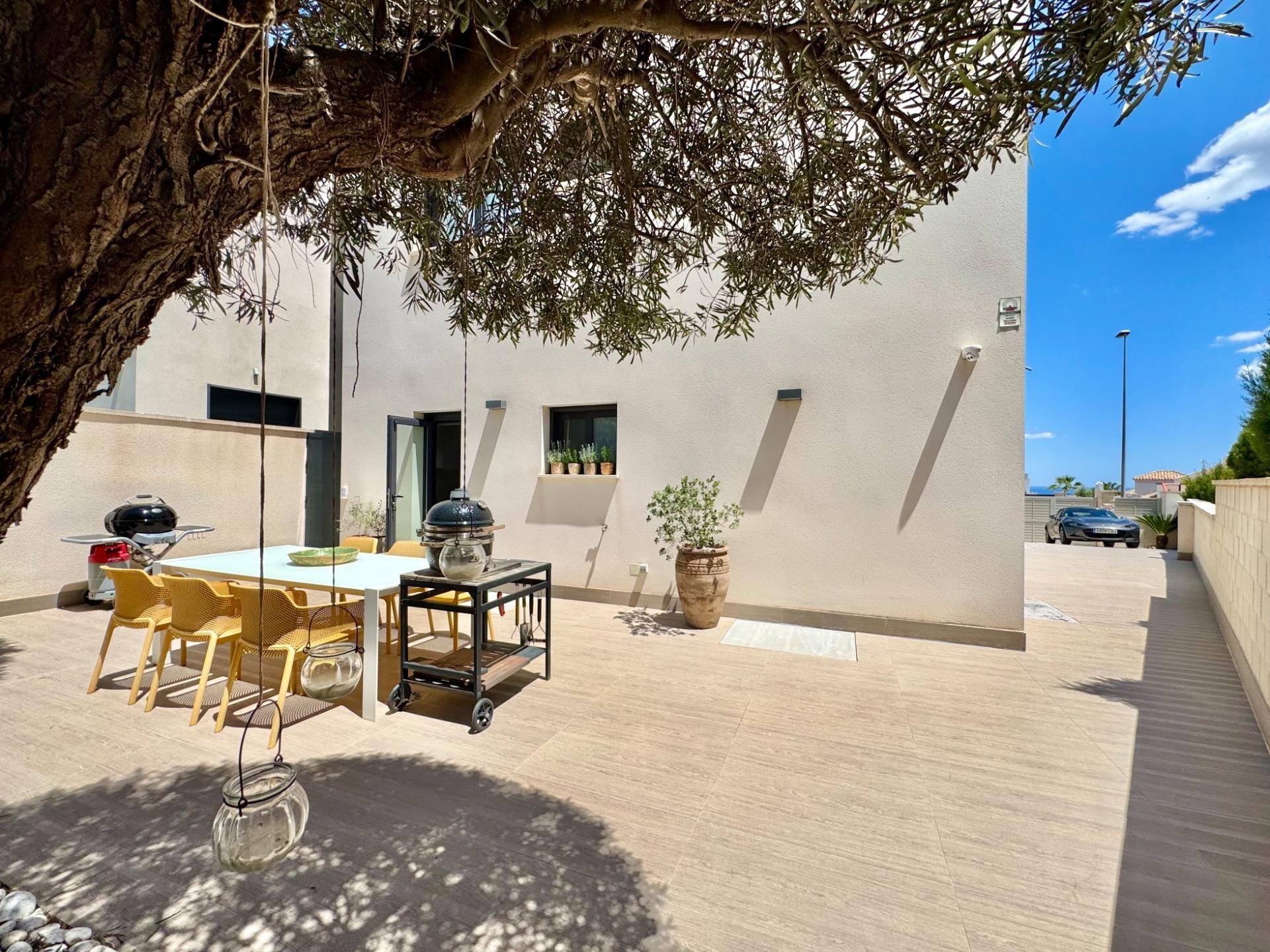 Villa in San Miguel de Salinas, Alicante, Spanien 4 Schlafzimmer, 252 m2 Nr. 194128