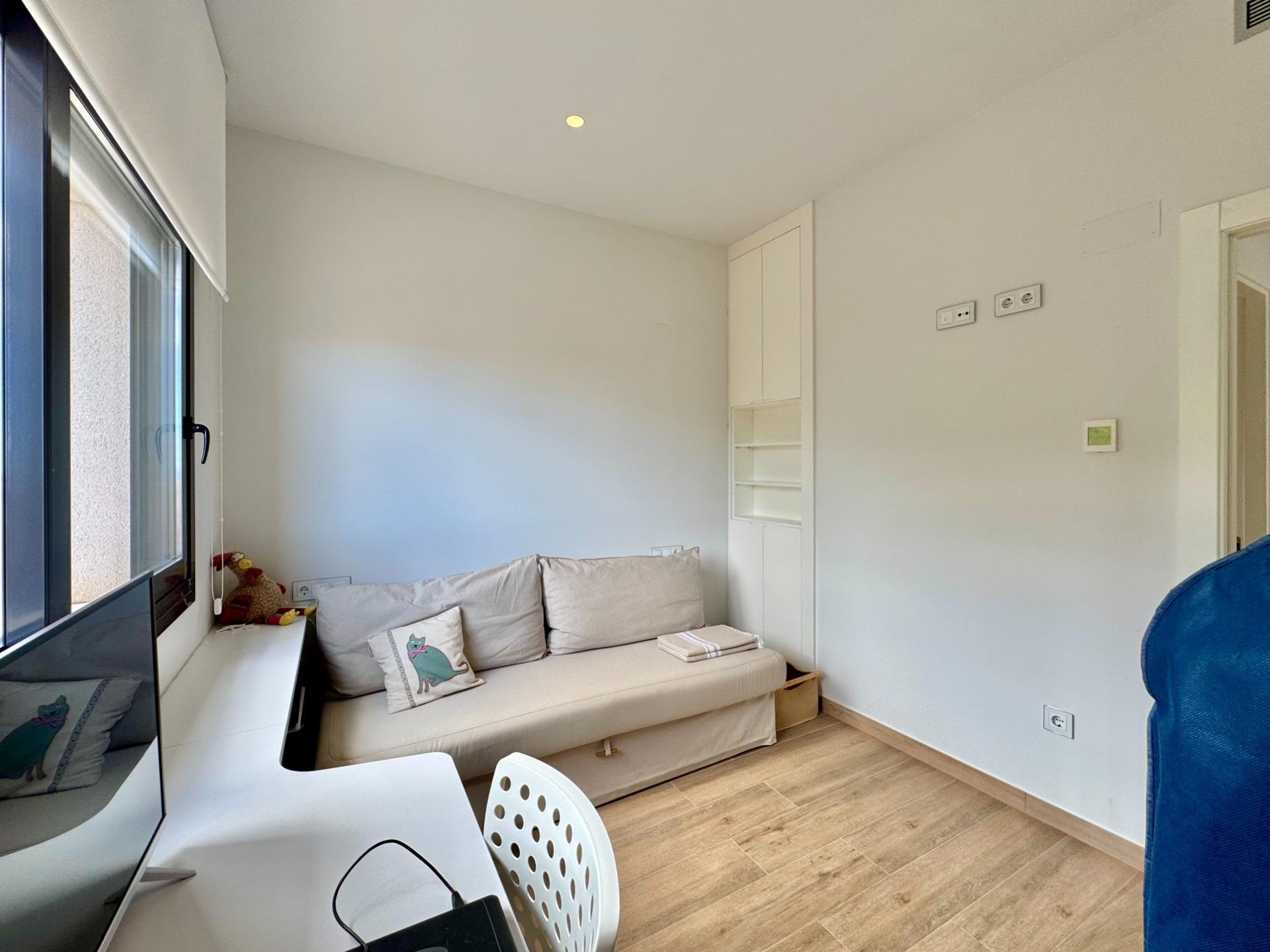 Villa in San Miguel de Salinas, Alicante, Spanien 4 Schlafzimmer, 252 m2 Nr. 194128