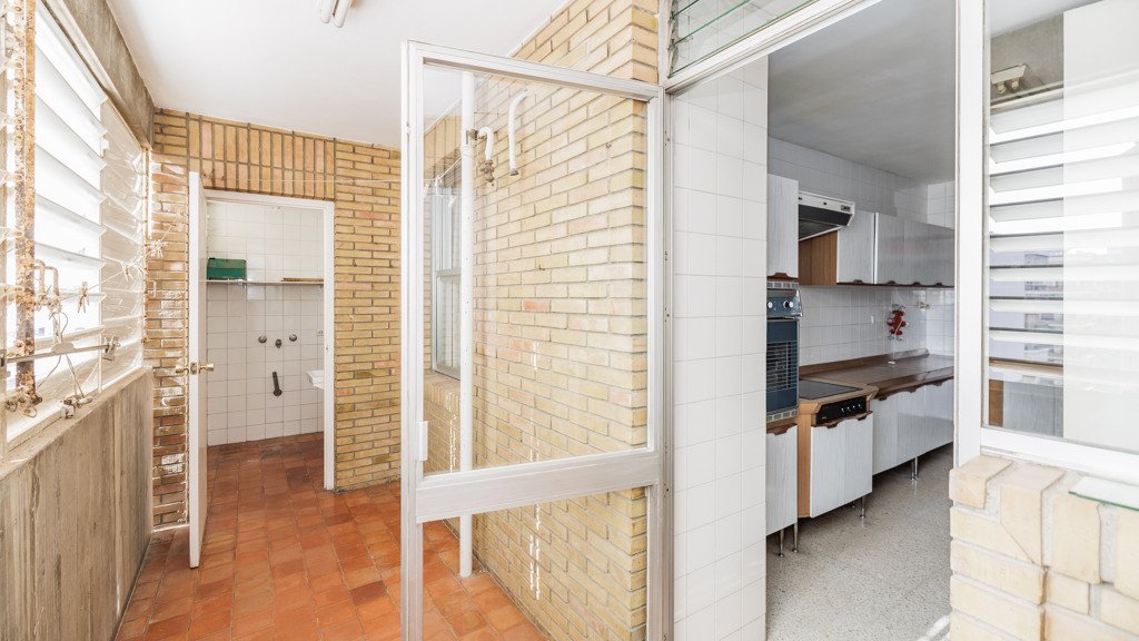 Apartament w Malaga, Hiszpania 5 sypialni, 275 mkw. nr 147667
